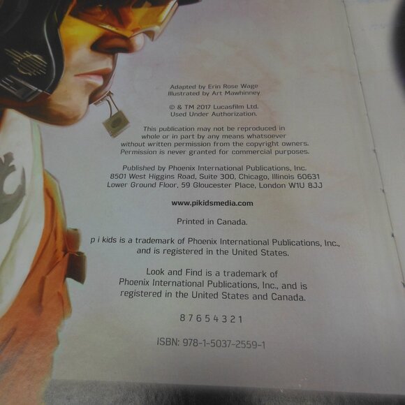 2017 Journey to Star Wars The Last Jedi Look and Find Book - Picture 6 of 8